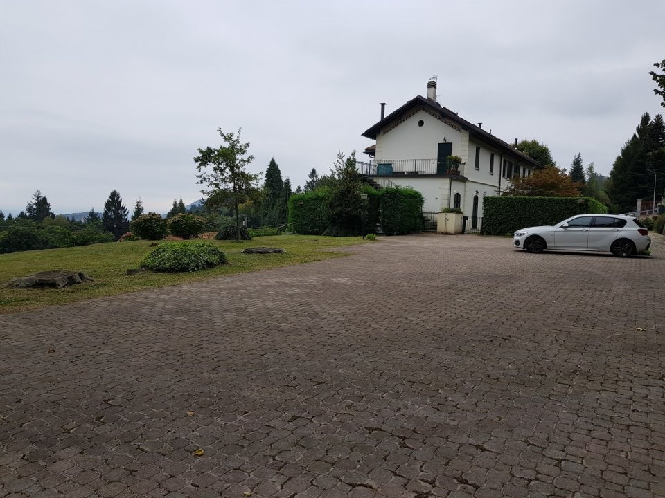 Vendita appartamento sul lago Gignese Piemonte foto 11