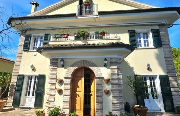 Vendita Villa Zona tranquilla CASTELFIDARDO  Marche