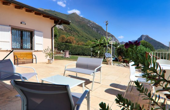 patio_15.jpg