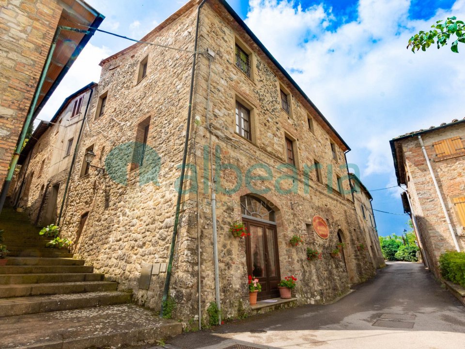 Casale Campagna Castelnuovo di Val di Cecina Toscana