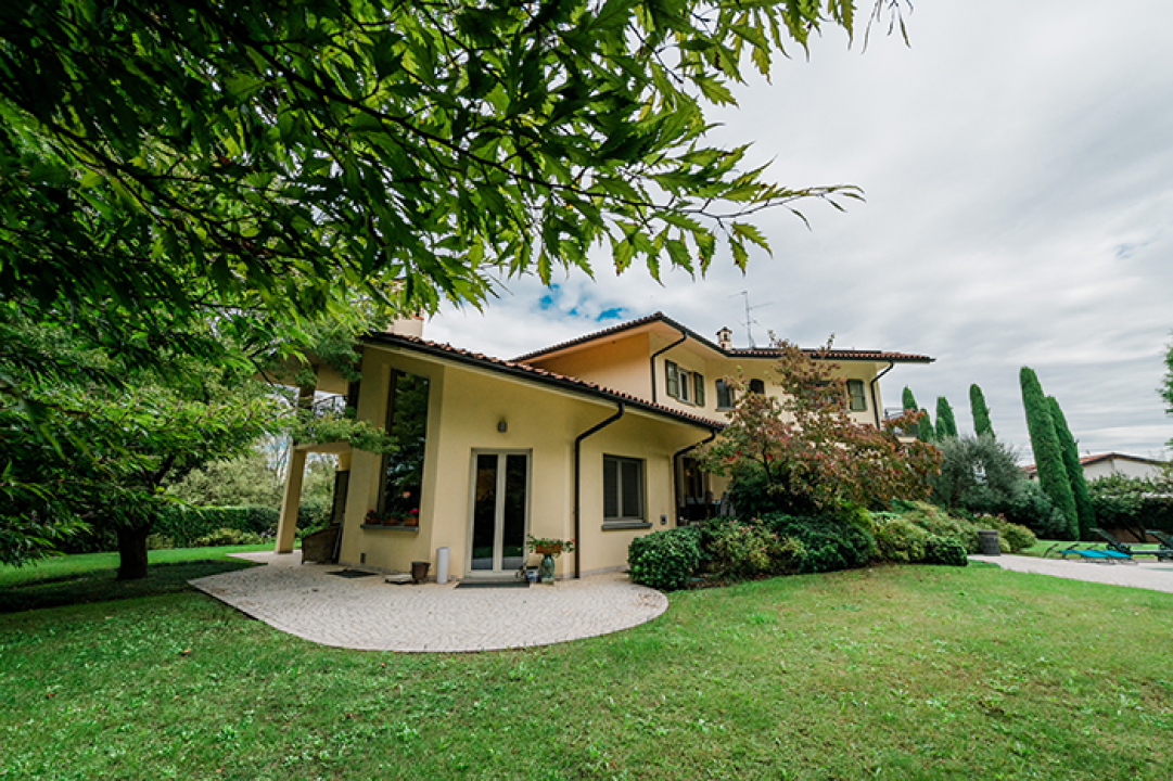 Vendita villa in zona tranquilla Bergamo Lombardia foto 5
