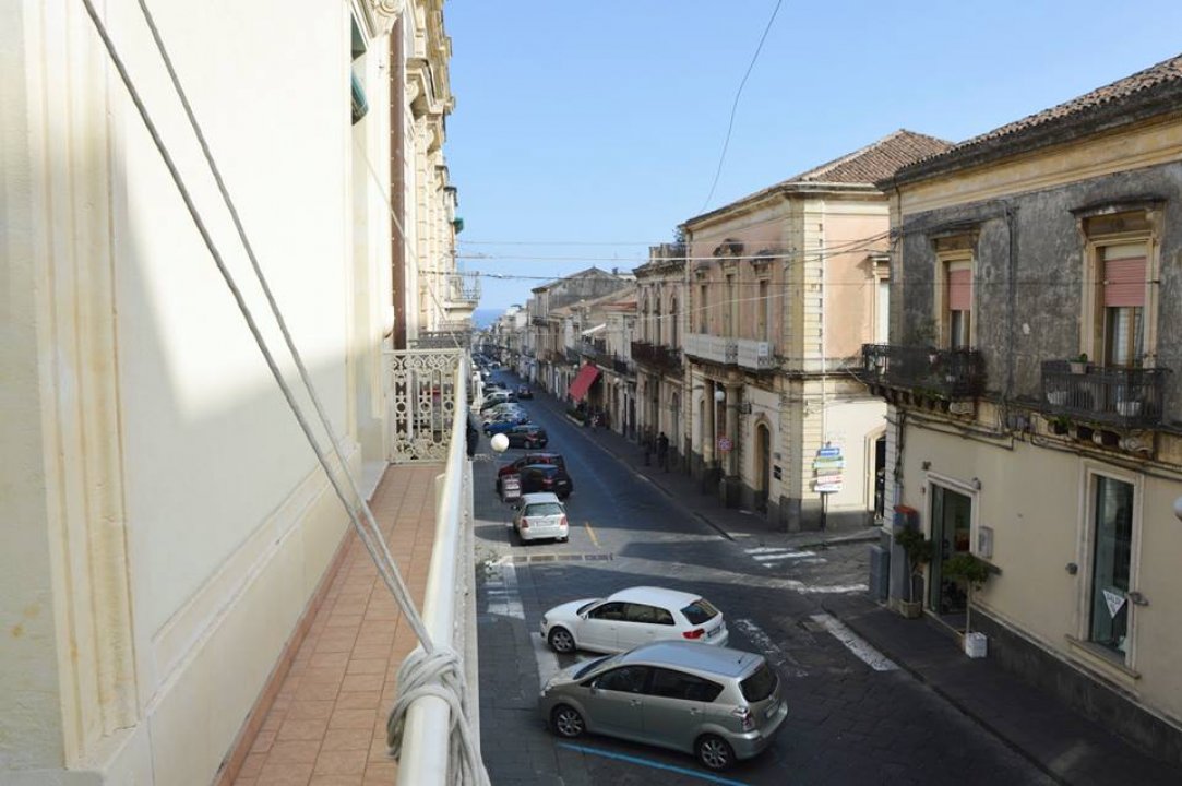Vendita palazzo in città Giarre Sicilia foto 19