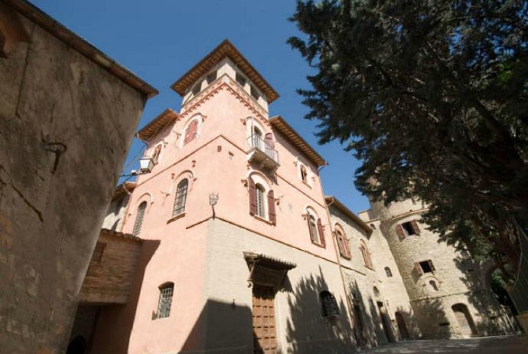 Vendita castello in zona tranquilla Deruta Umbria foto 11
