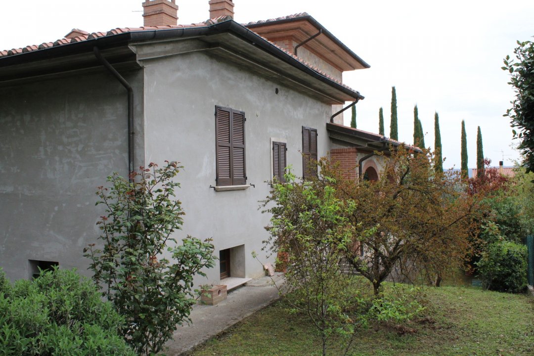 Vendita villa in zona tranquilla Cetona Toscana foto 4