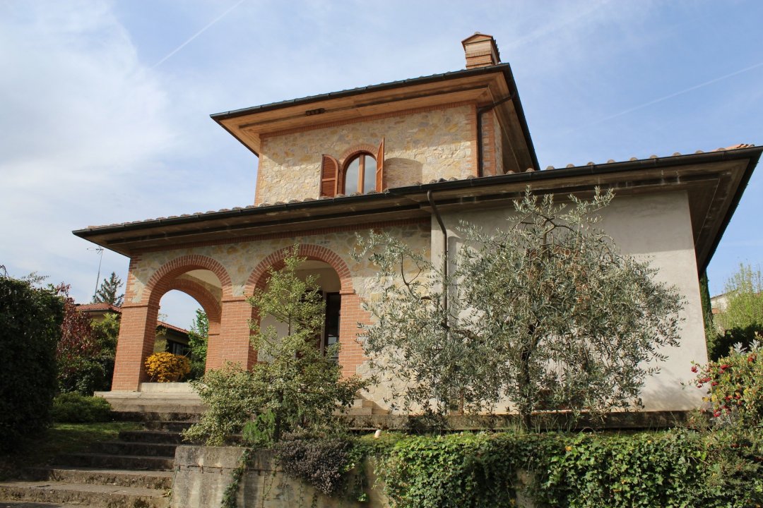 Vendita villa in zona tranquilla Cetona Toscana foto 1