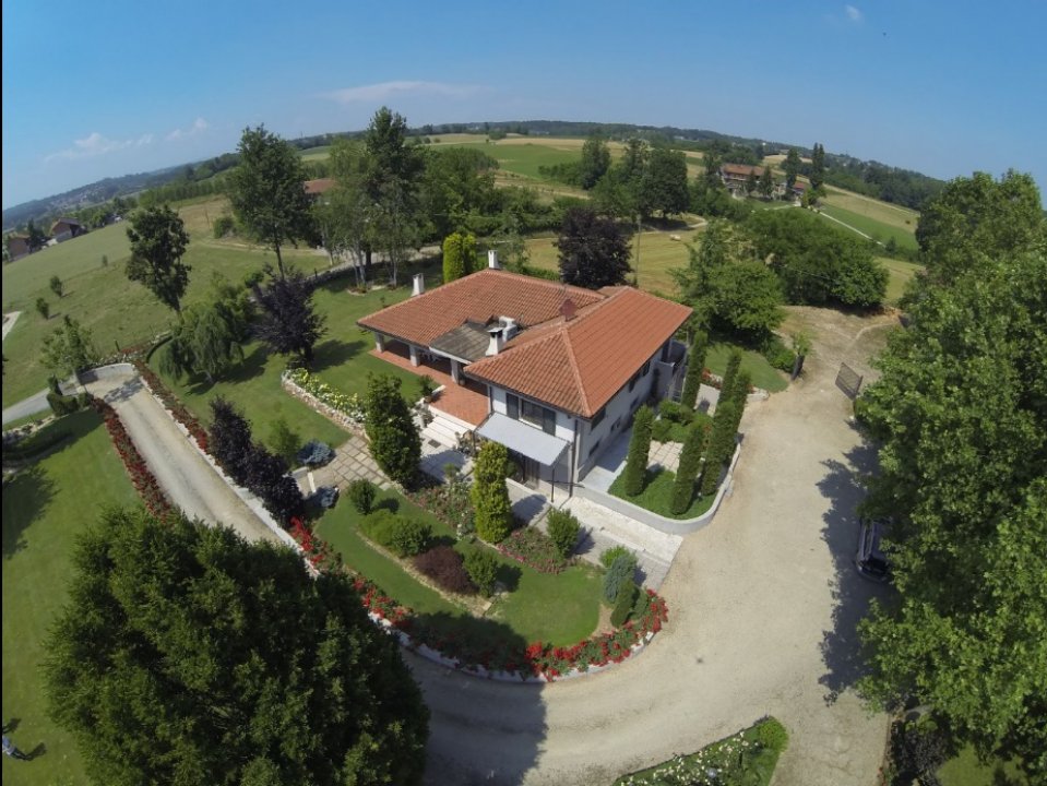 Vendita villa in zona tranquilla Asti Piemonte foto 17