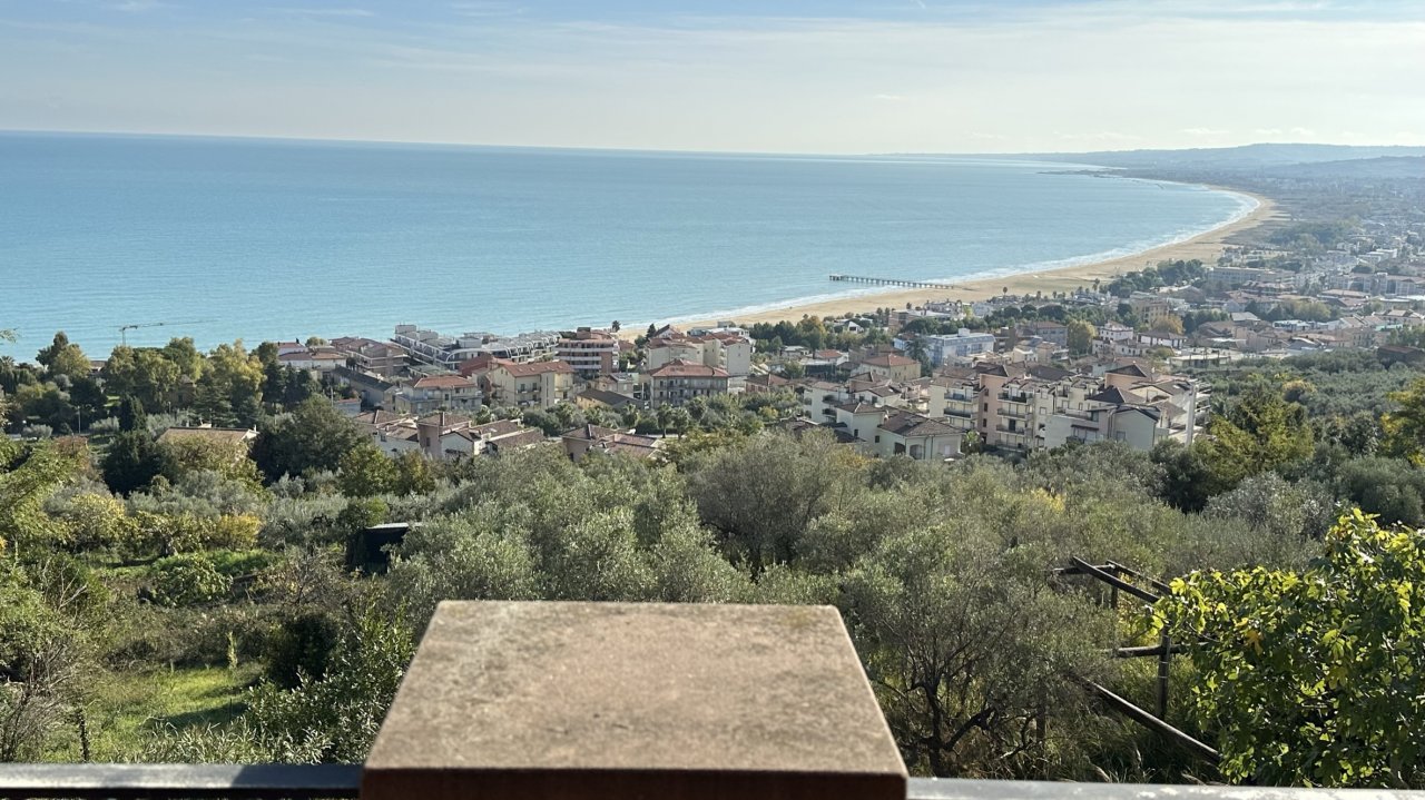 Vendita villa in città Vasto Abruzzo foto 17
