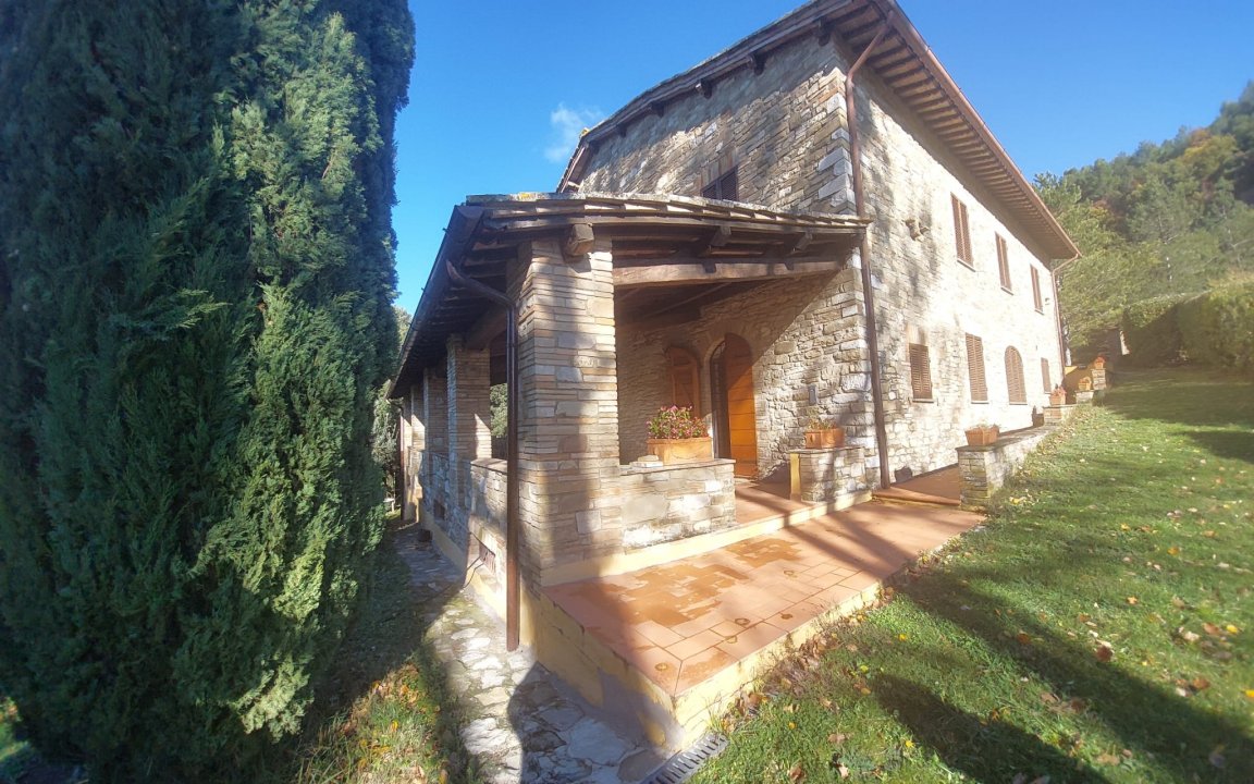 Vendita casale in zona tranquilla Assisi Umbria foto 16