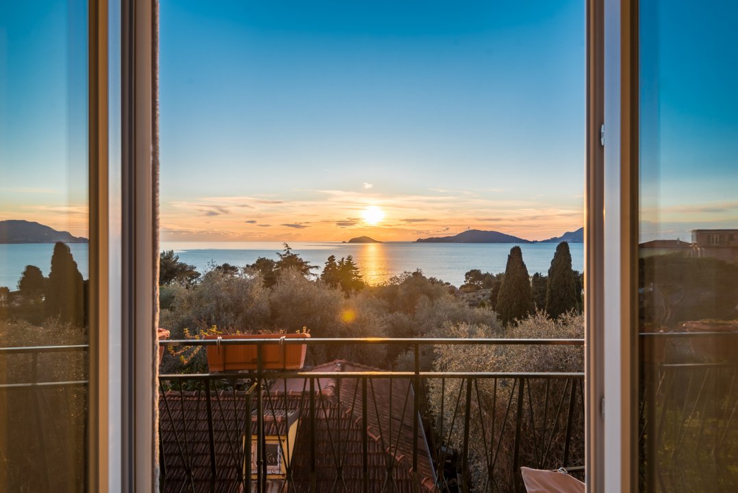 Vendita appartamento sul mare Lerici Liguria foto 6