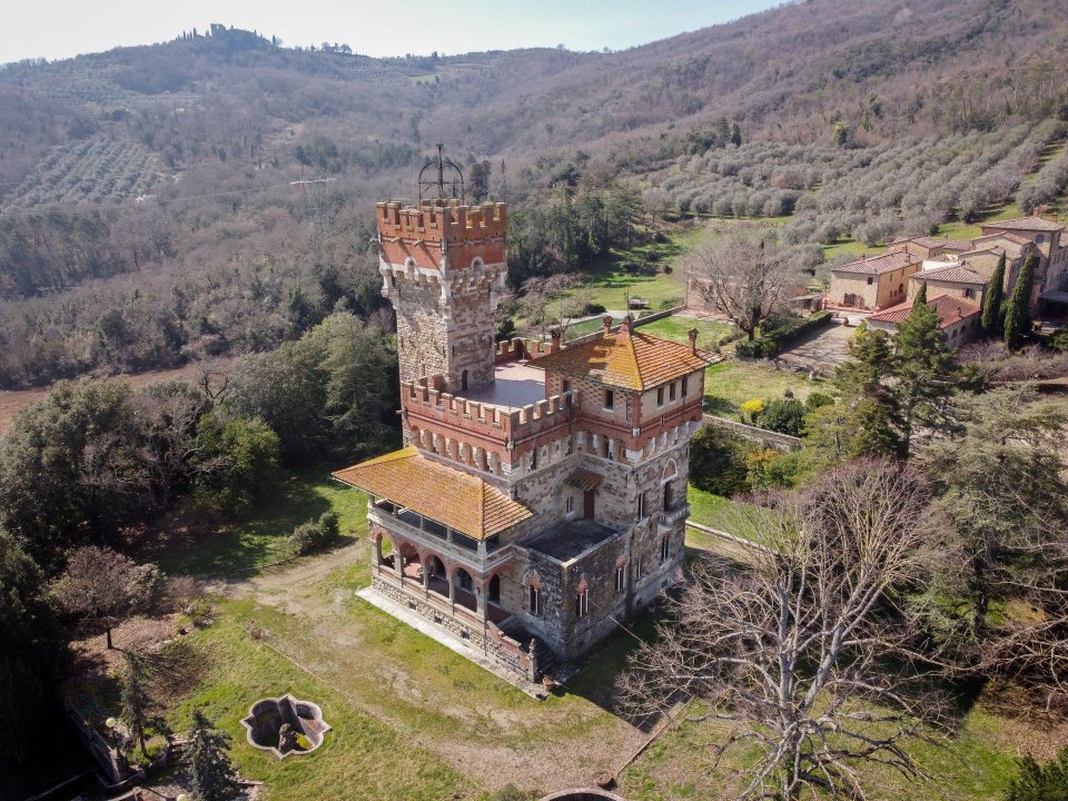 Vendita castello in zona tranquilla Bucine Toscana foto 20