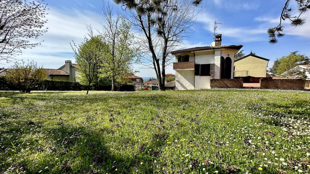Vendita villa in zona tranquilla Tortona Piemonte foto 3