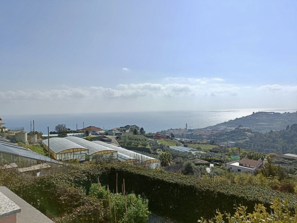 Vendita villa in zona tranquilla Sanremo Liguria foto 1