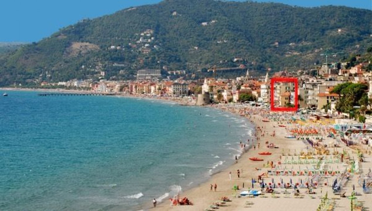 Vendita appartamento sul mare Alassio Liguria foto 6