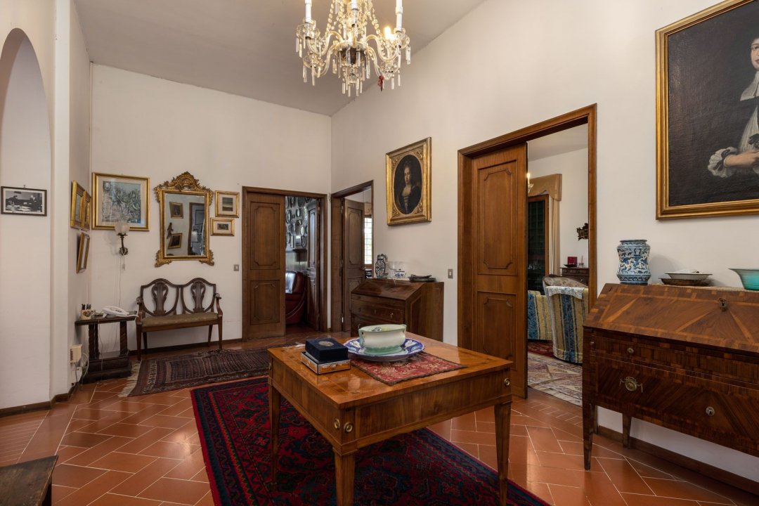 Vendita villa in zona tranquilla Firenze Toscana foto 23