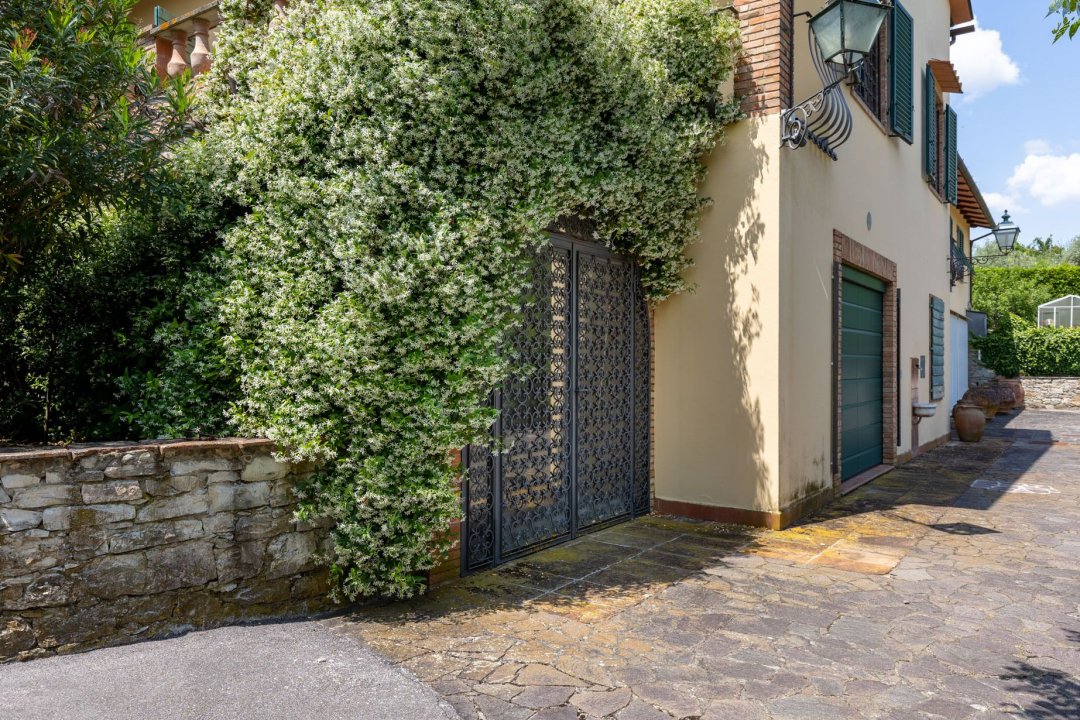 Vendita villa in zona tranquilla Firenze Toscana foto 43