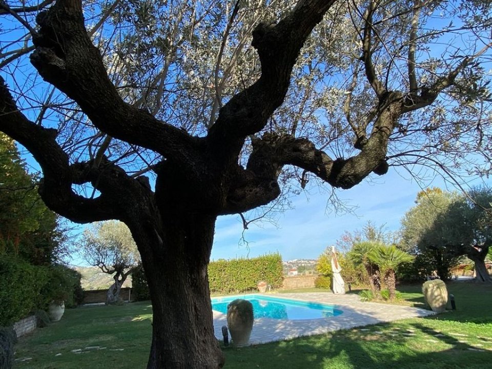 For sale villa in quiet zone Spoltore Abruzzo foto 13
