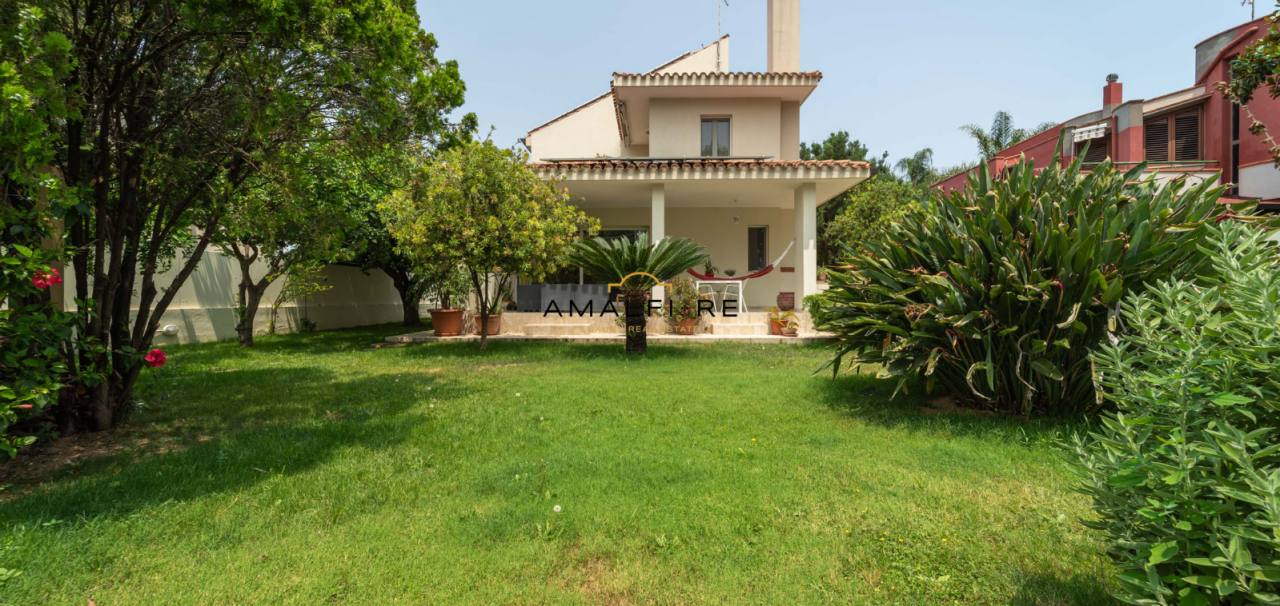 For sale villa by the sea Quartu Sant´Elena Sardegna foto 46
