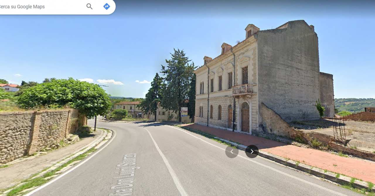 Vendita palazzo in città Larino Molise foto 2