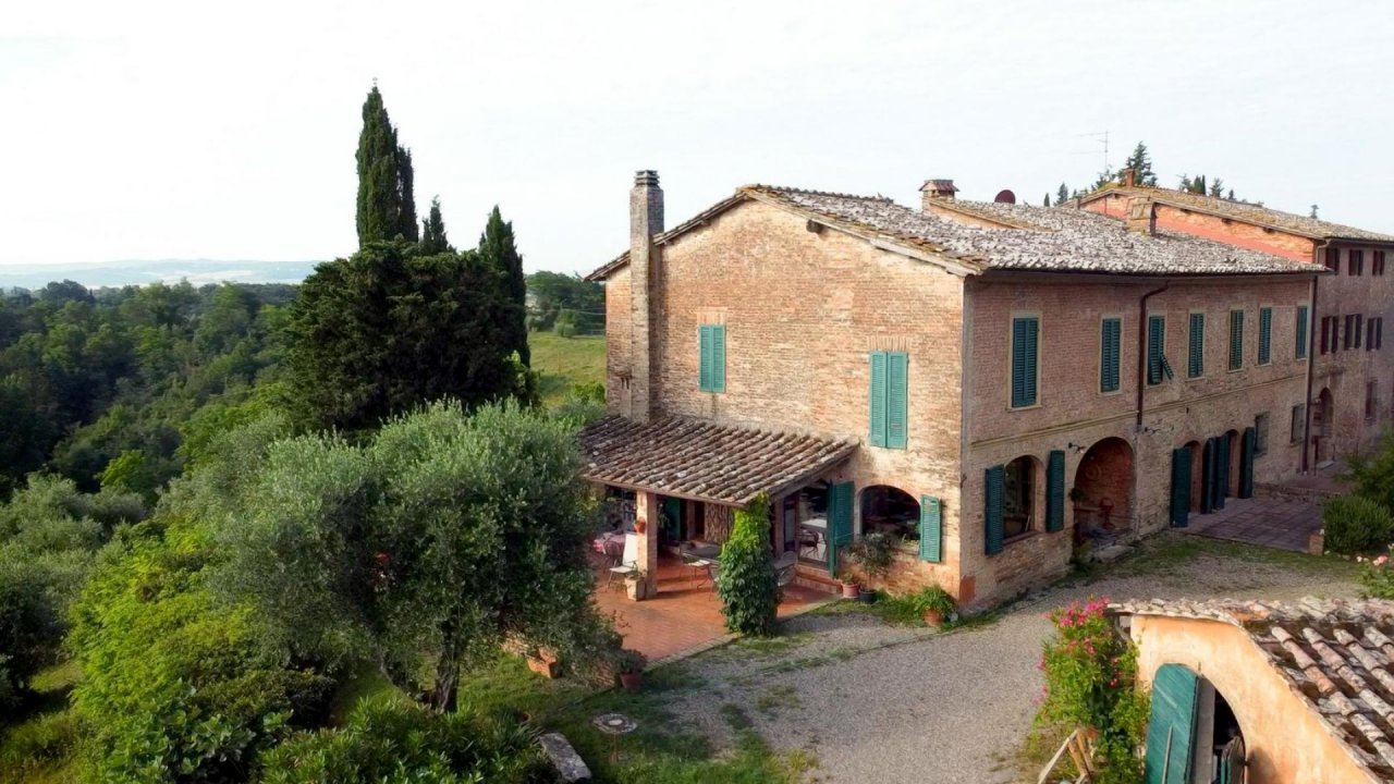 Vendita villa in  Siena Toscana foto 14