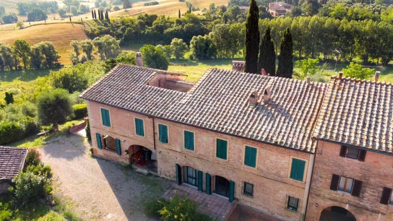Vendita villa in  Siena Toscana foto 7