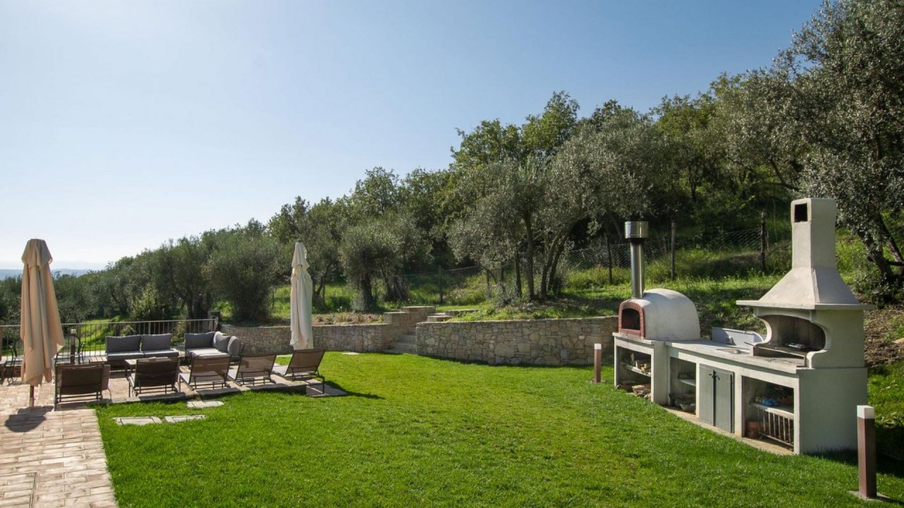 Vendita villa in  Cortona Toscana foto 4