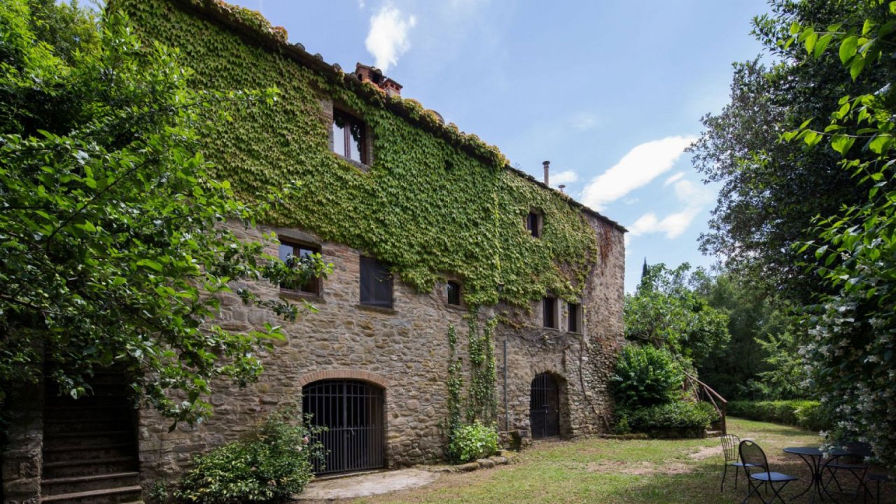 Vendita villa in  Cortona Toscana foto 13