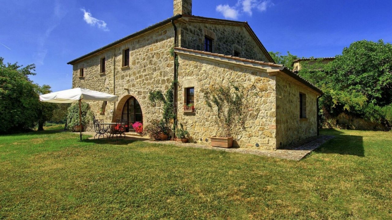 Vendita villa in  Sarteano Toscana foto 1