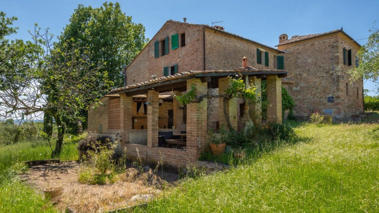 Vendita villa in  Asciano Toscana foto 11