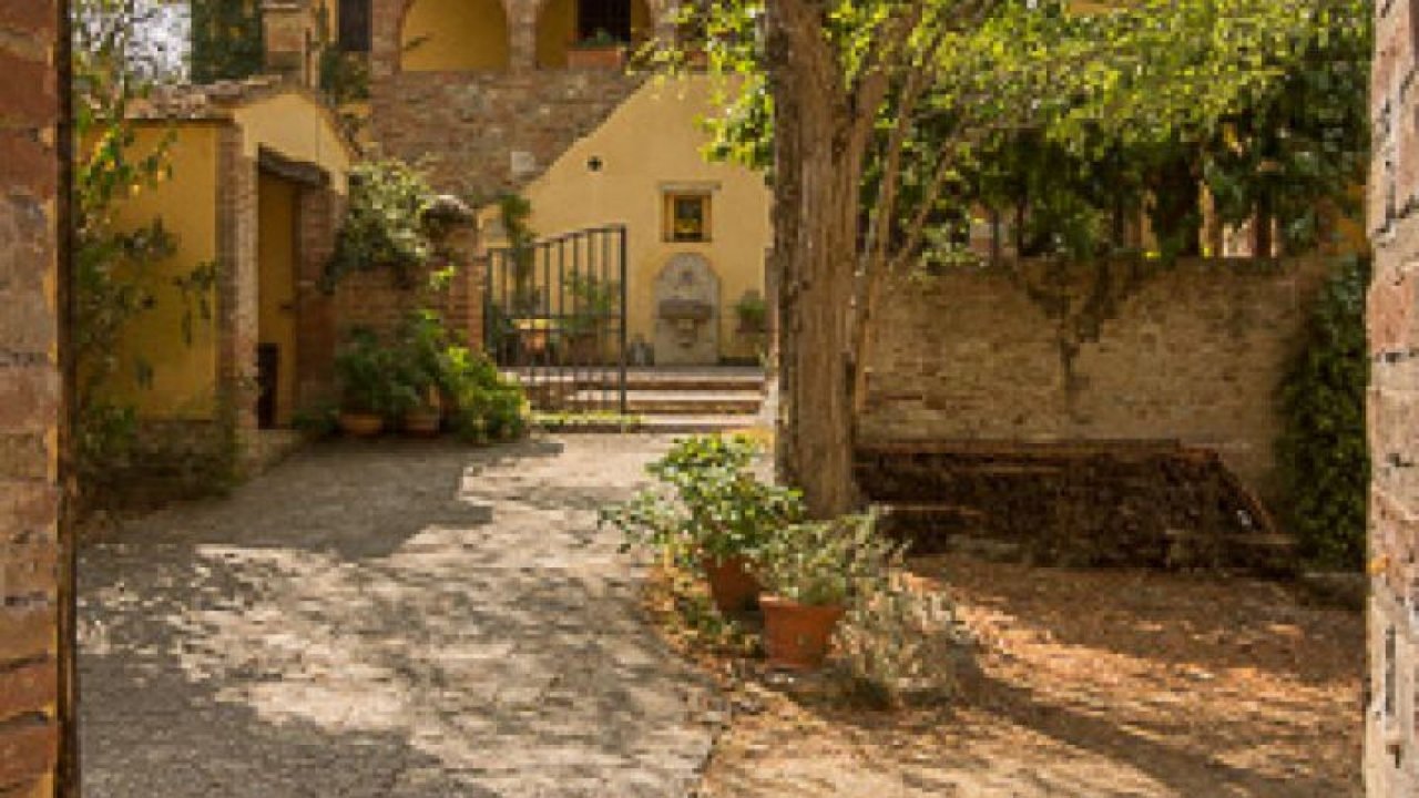 Vendita villa in  Asciano Toscana foto 13
