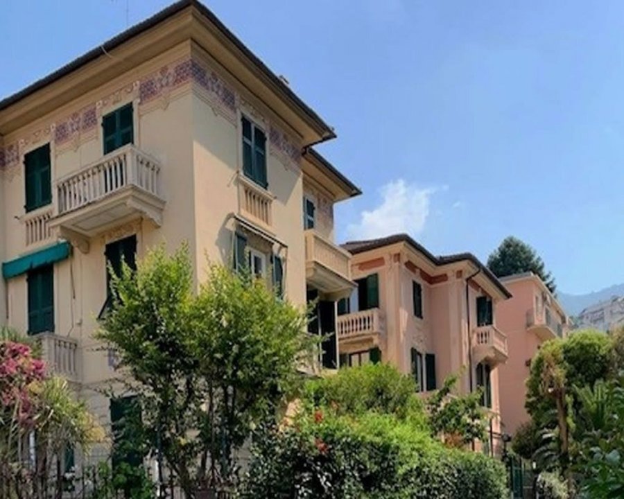 Vendita appartamento sul mare Rapallo Liguria foto 1