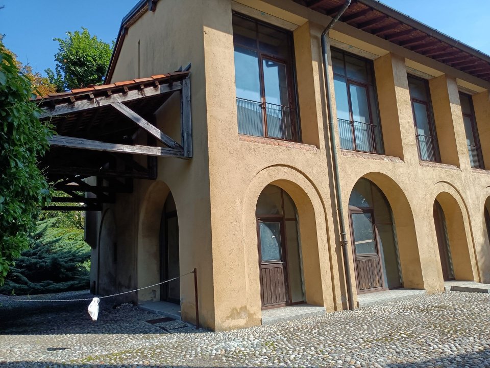 Vendita operazione immobiliare in zona tranquilla Como Lombardia foto 3