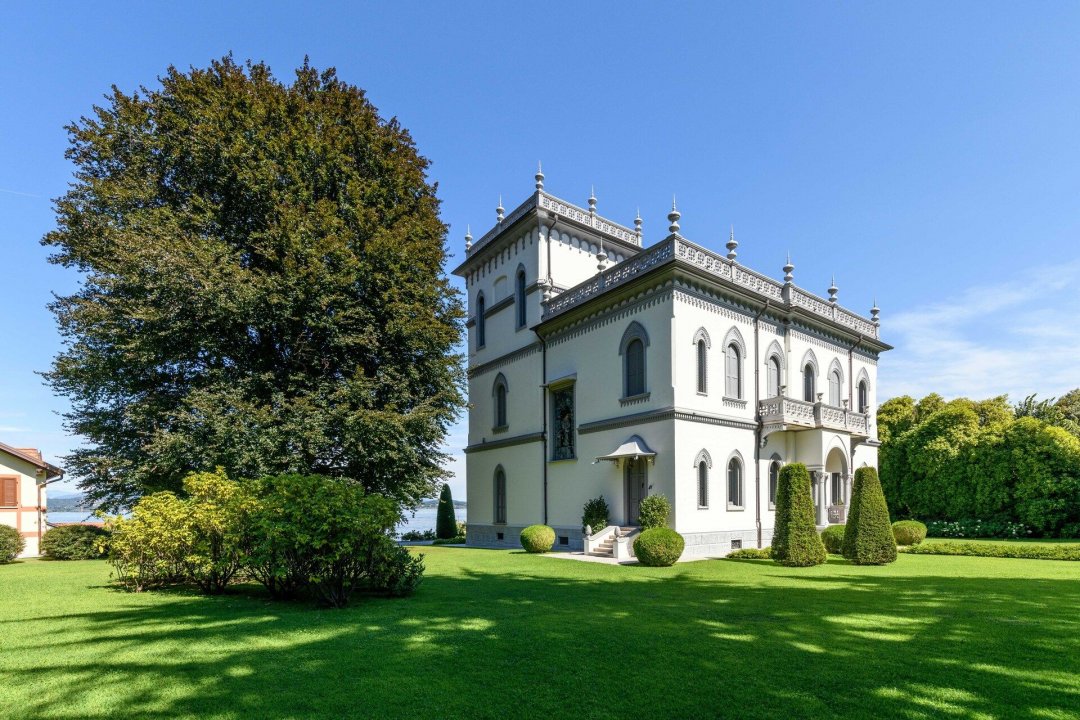 Vendita villa sul lago Lesa Piemonte foto 2