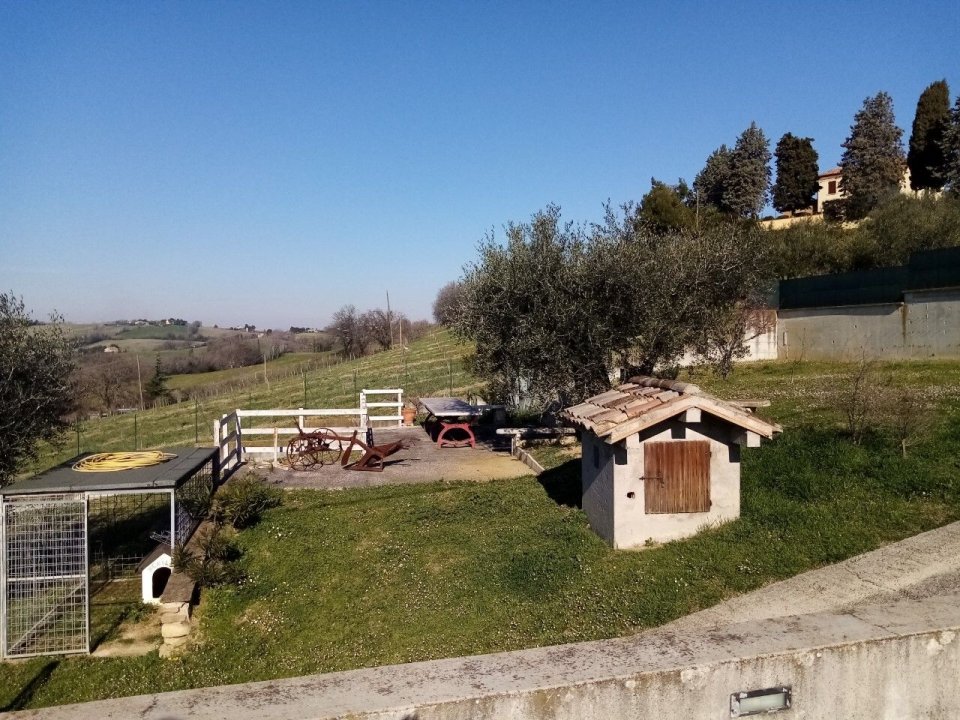 Vendita villa in zona tranquilla Pesaro Marche foto 6
