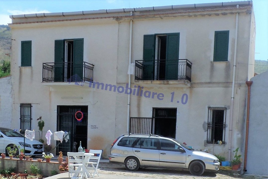 Vendita operazione immobiliare in zona tranquilla Castellammare del Golfo Sicilia foto 1
