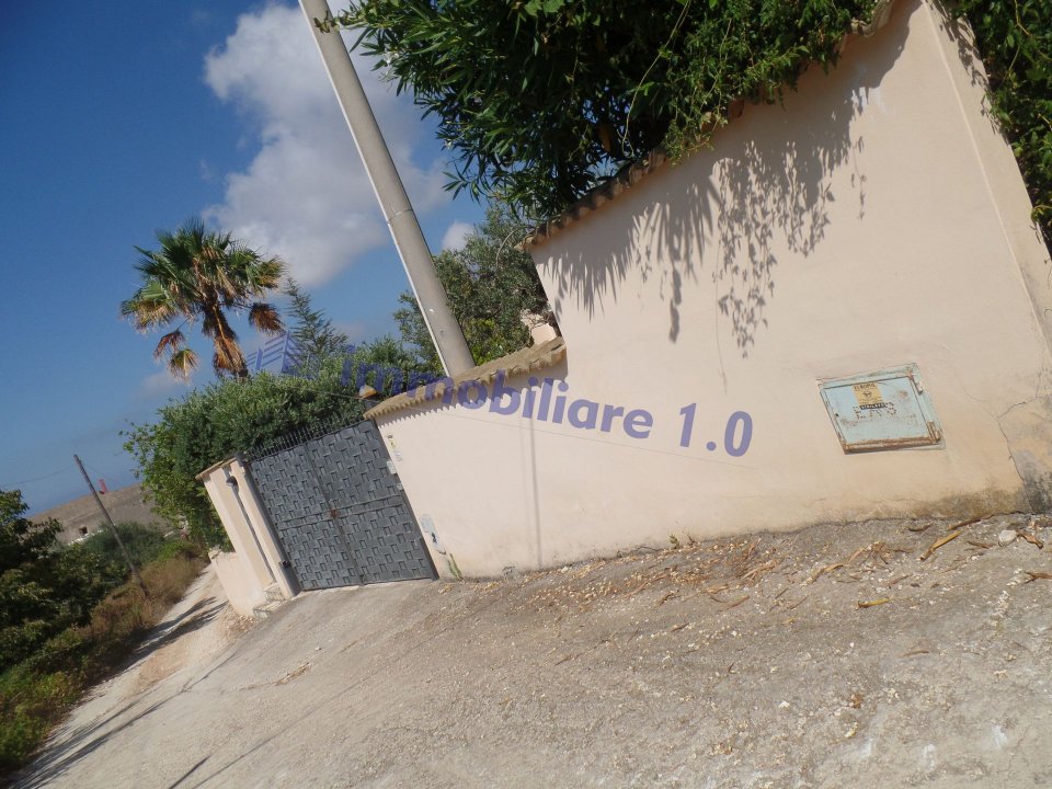 Vendita operazione immobiliare in zona tranquilla Castellammare del Golfo Sicilia foto 60