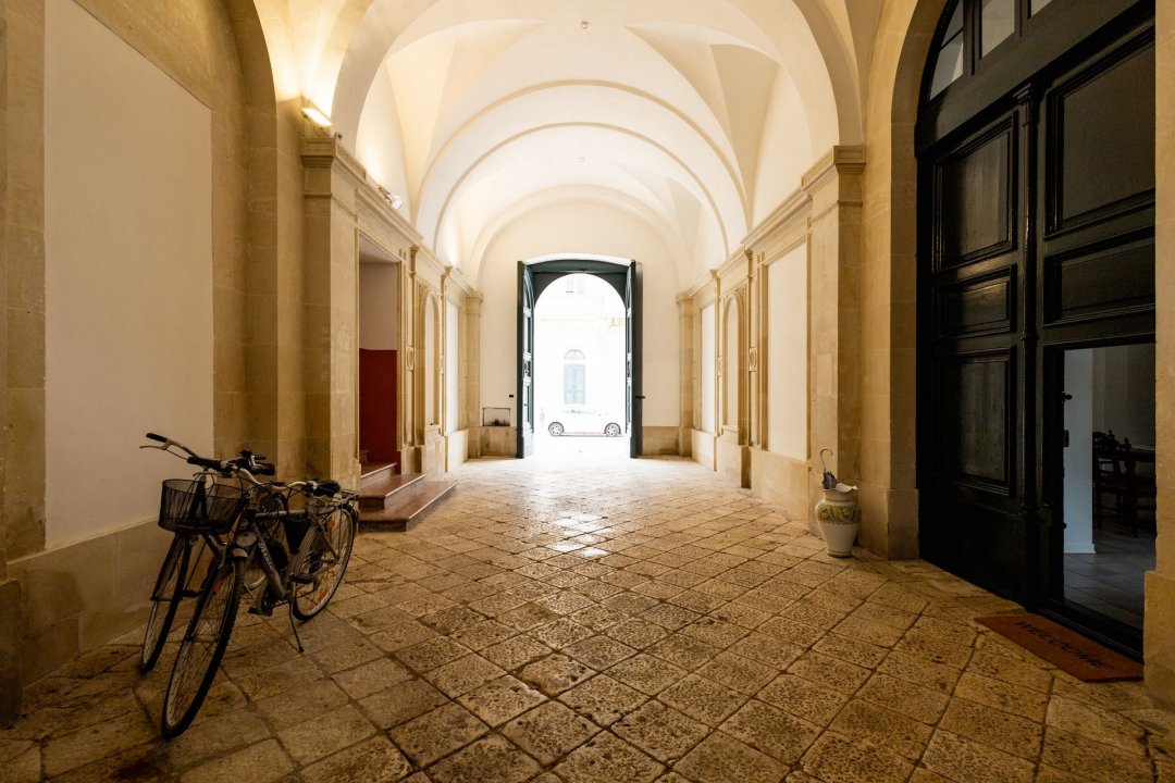 Vendita palazzo in città Poggiardo Puglia foto 19
