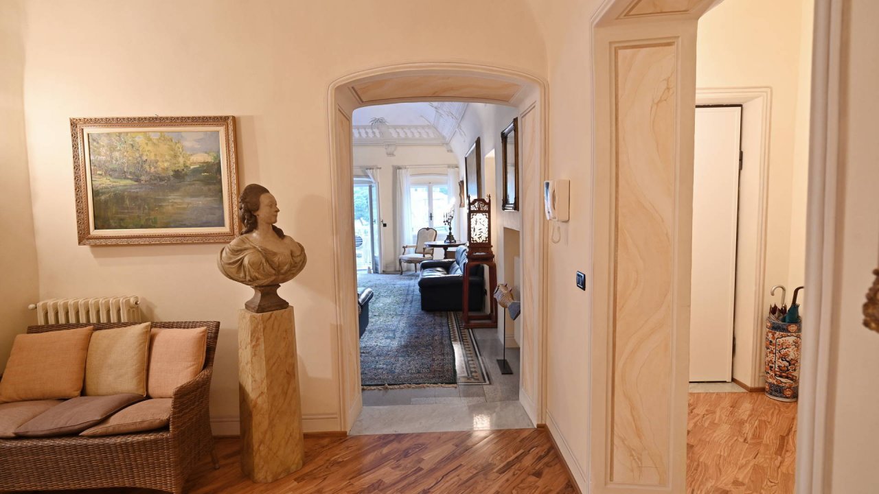 Vendita appartamento sul mare Finale Ligure Liguria foto 59