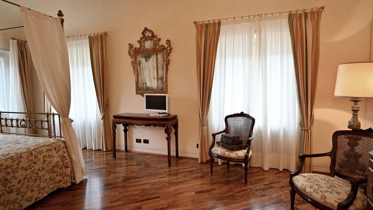Vendita appartamento sul mare Finale Ligure Liguria foto 86