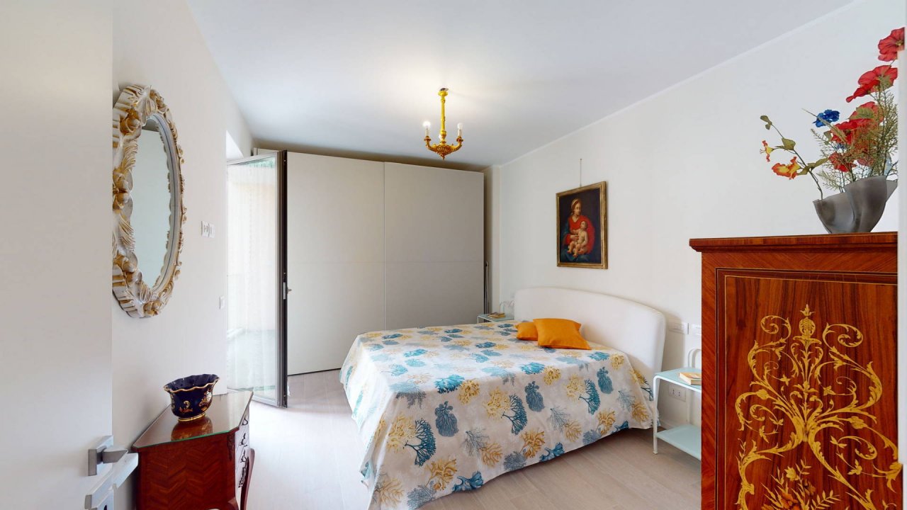 Vendita appartamento sul mare Finale Ligure Liguria foto 19