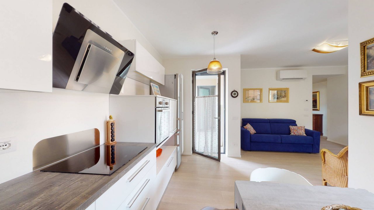 Vendita appartamento sul mare Finale Ligure Liguria foto 44