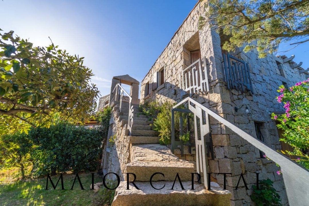 For sale villa by the sea Arzachena Sardegna foto 3