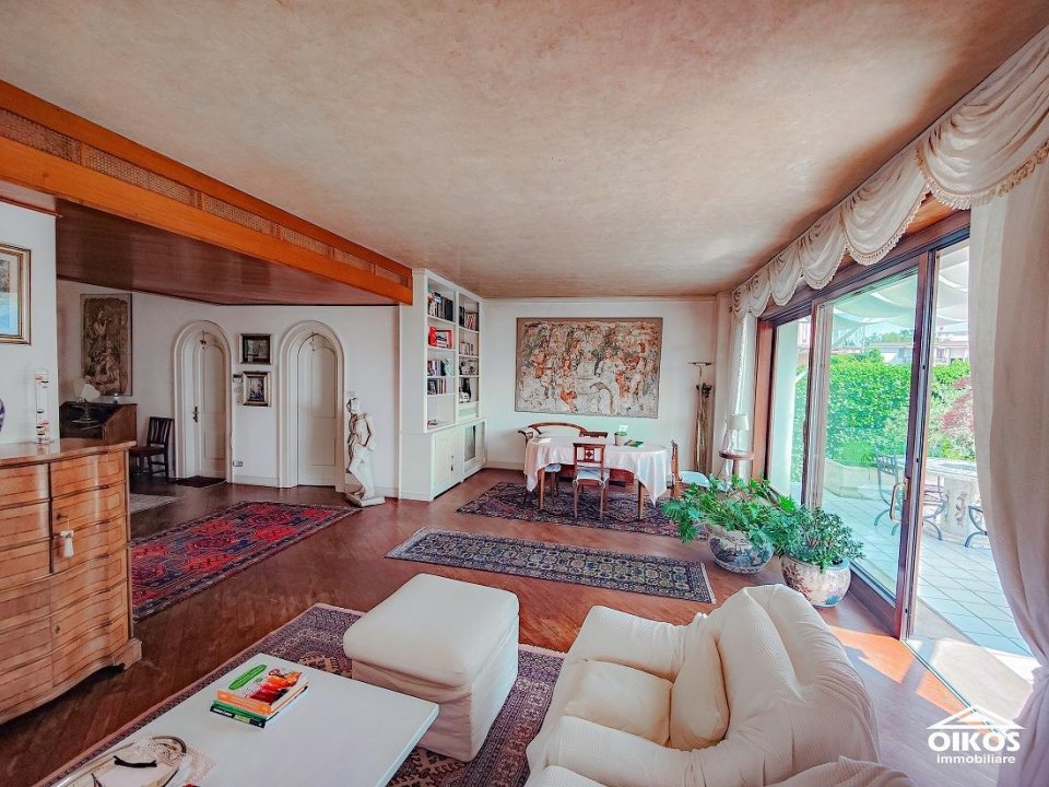 Vendita appartamento sul lago Desenzano del Garda Lombardia foto 15