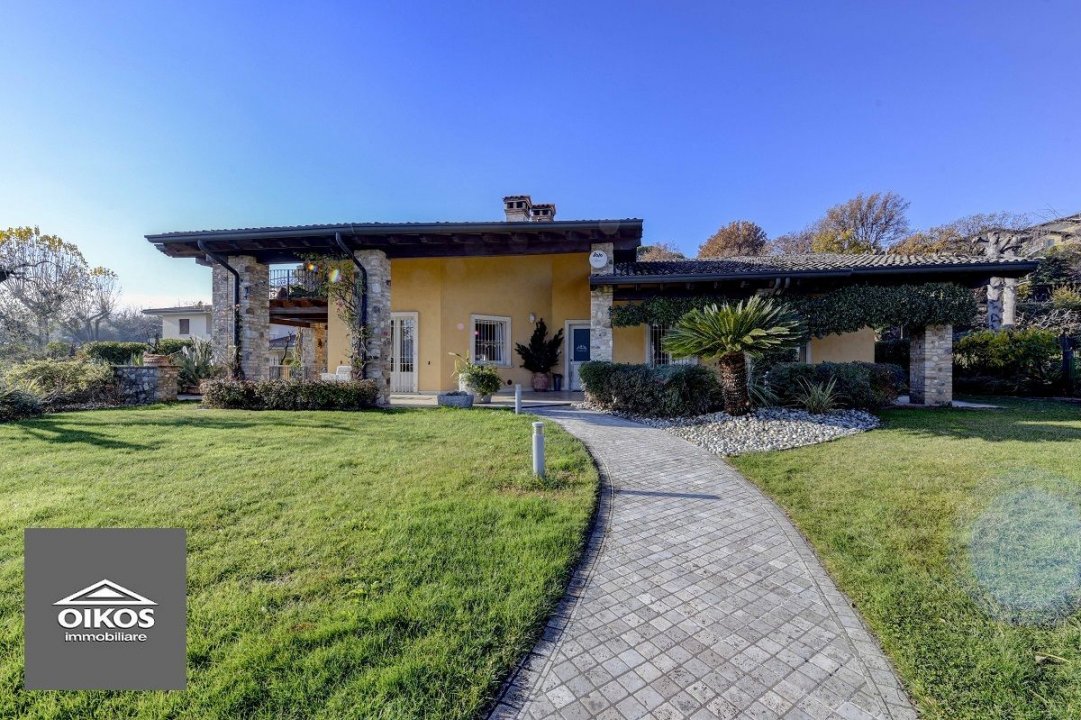 Vendita villa sul lago Padenghe sul Garda Lombardia foto 4
