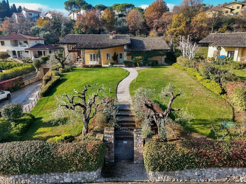 Vendita villa sul lago Padenghe sul Garda Lombardia foto 58