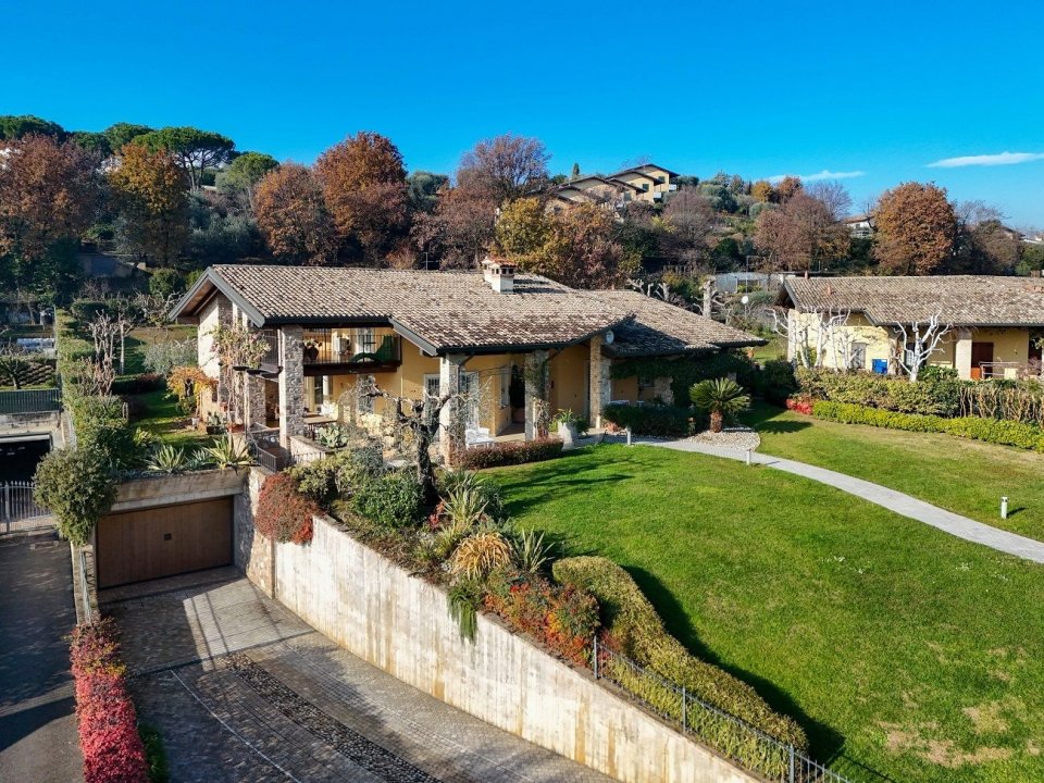 Vendita villa sul lago Padenghe sul Garda Lombardia foto 61