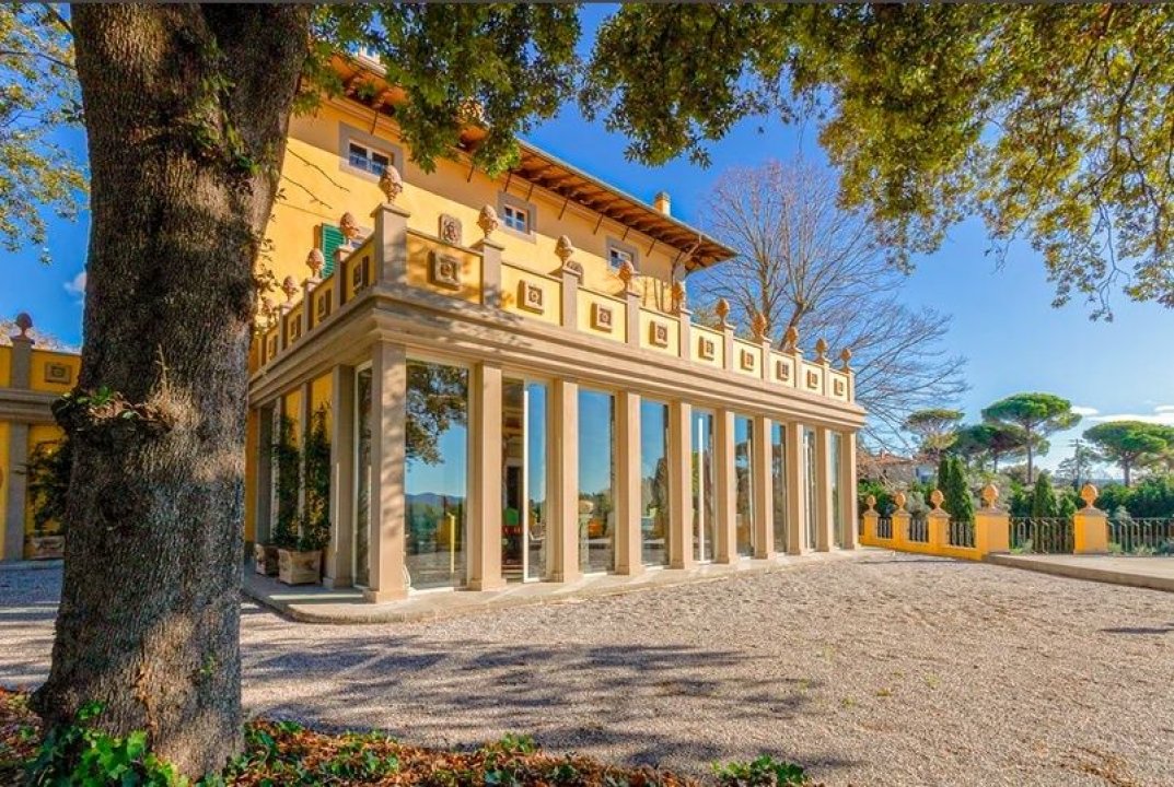 Vendita villa in   Toscana foto 2