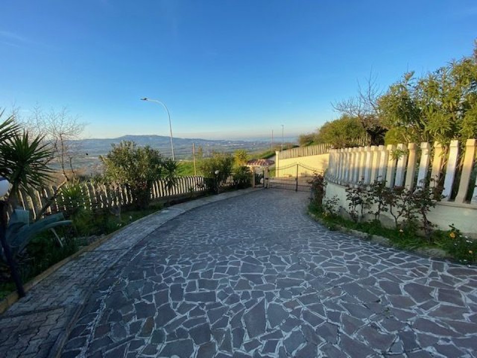Vendita villa in  Atri Abruzzo foto 29