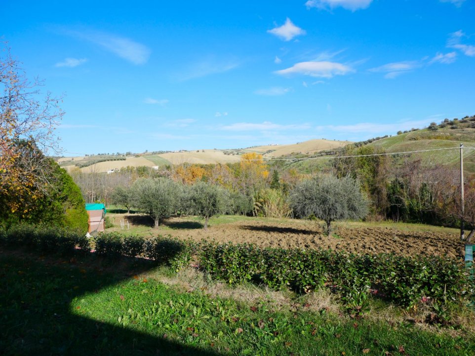 Vendita villa in zona tranquilla Alanno Abruzzo foto 3