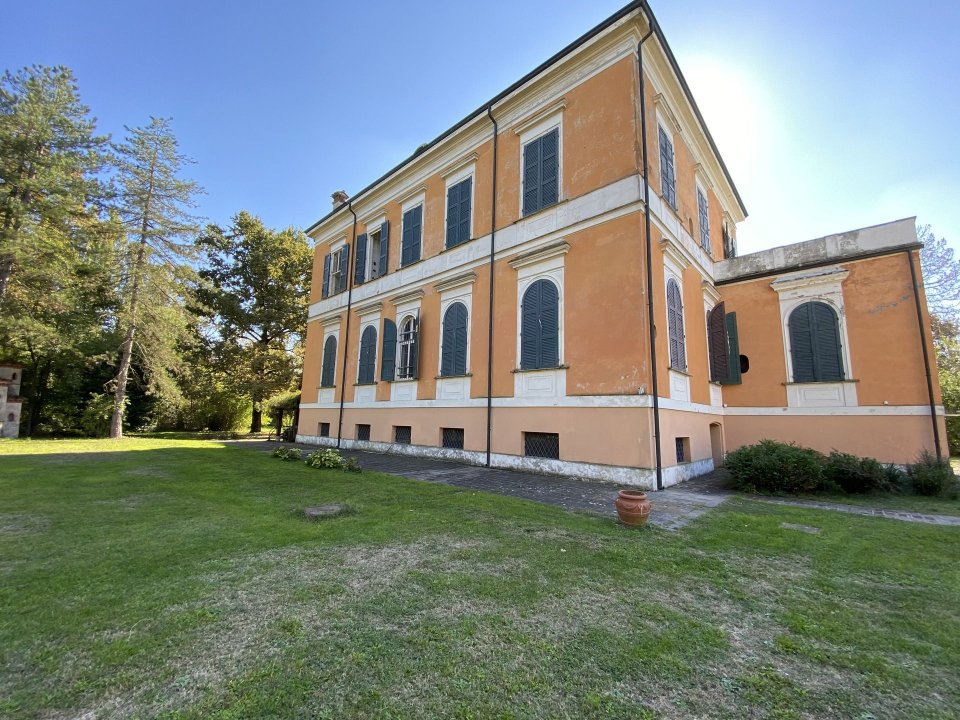 Vendita villa in zona tranquilla Reggio Nell´Emilia Emilia-Romagna foto 2