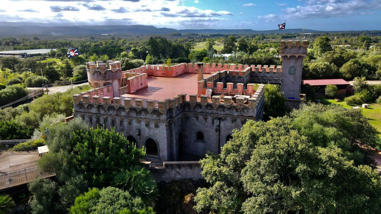 Vendita castello in zona tranquilla Olmedo Sardegna foto 12